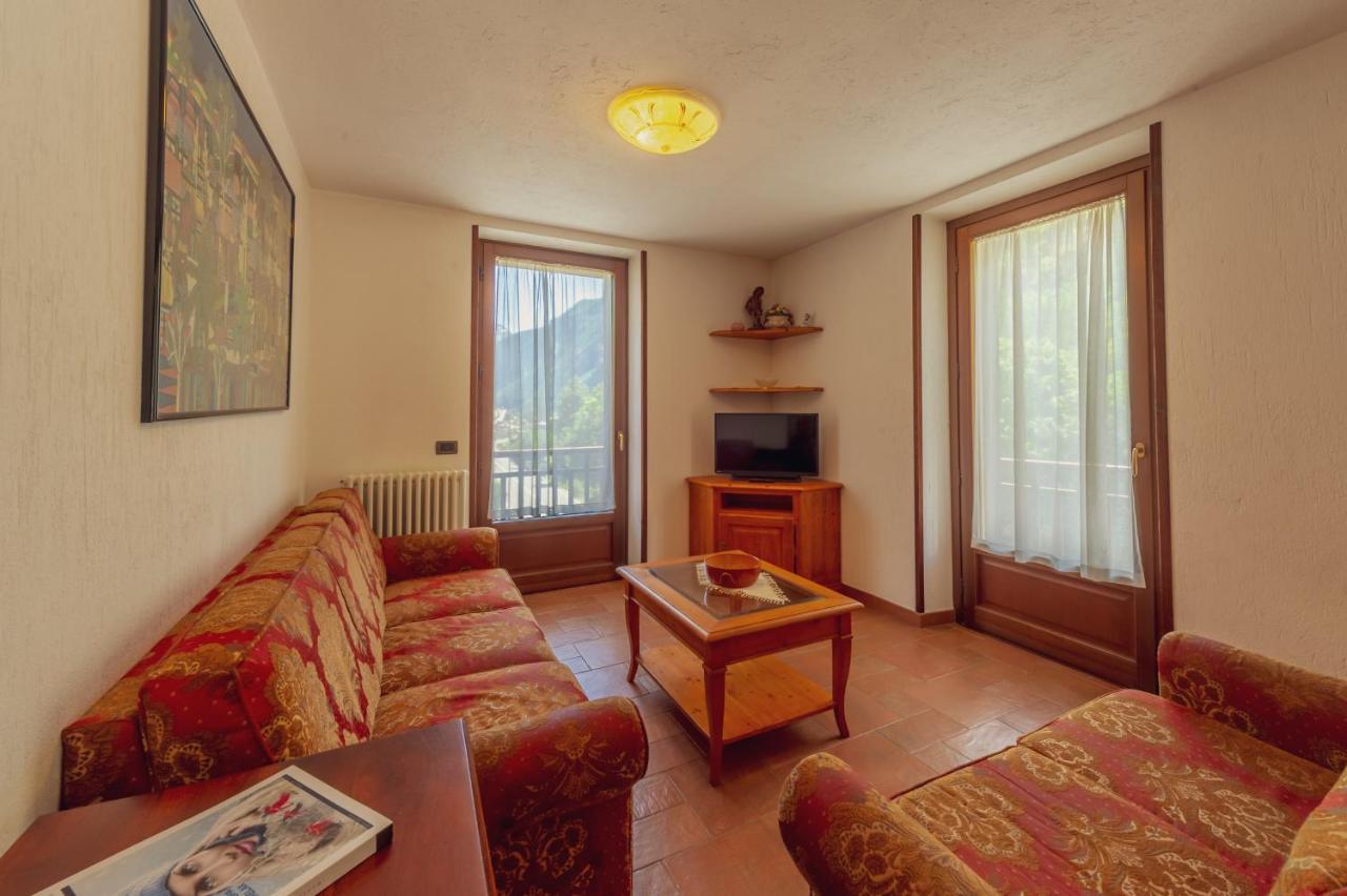 Appartamento Pontal 7 - Relax E Vista Sulle Montagne - Cour 0144